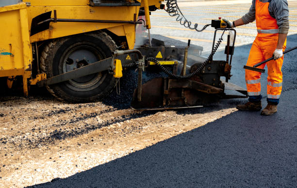 Driveway Snow Removal Preparation in Kendallville, IN